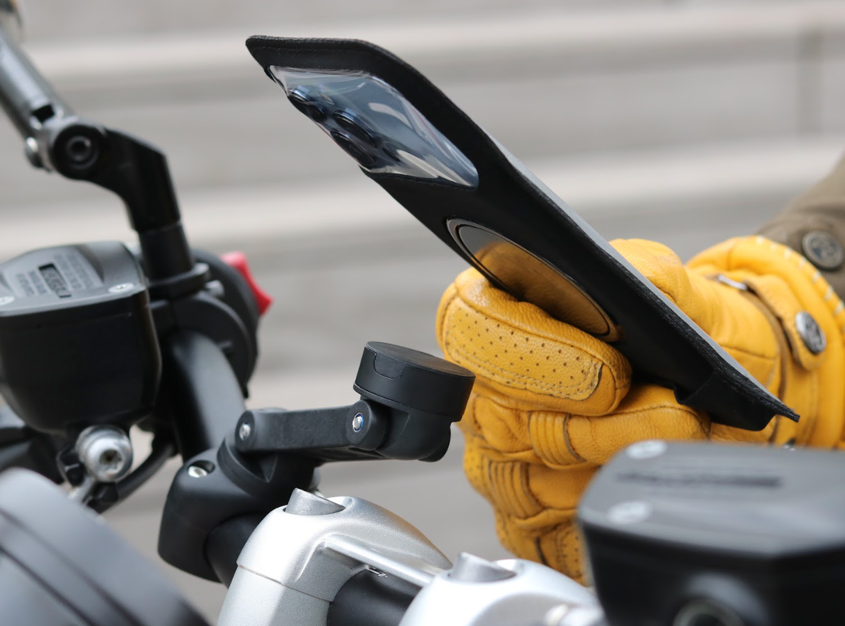 Supporto per telefono Shapeheart per moto PRO BOOST con custodia magnetica staccabile