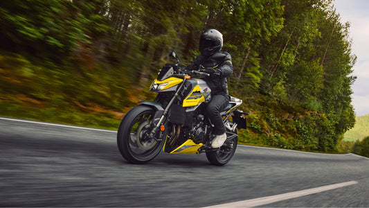 Quel support téléphone pour la Honda CB750 Hornet ?