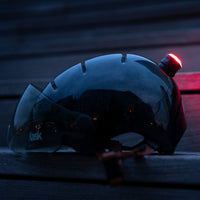 Seconda vista del prodotto – Supporto magnetico universale per casco Shapeheart