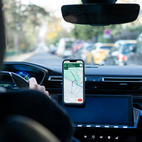 Fissaggio robusto e sicuro del supporto per auto Shapeheart, orientamento verticale o orizzontale del telefono per una visualizzazione ottimale del GPS