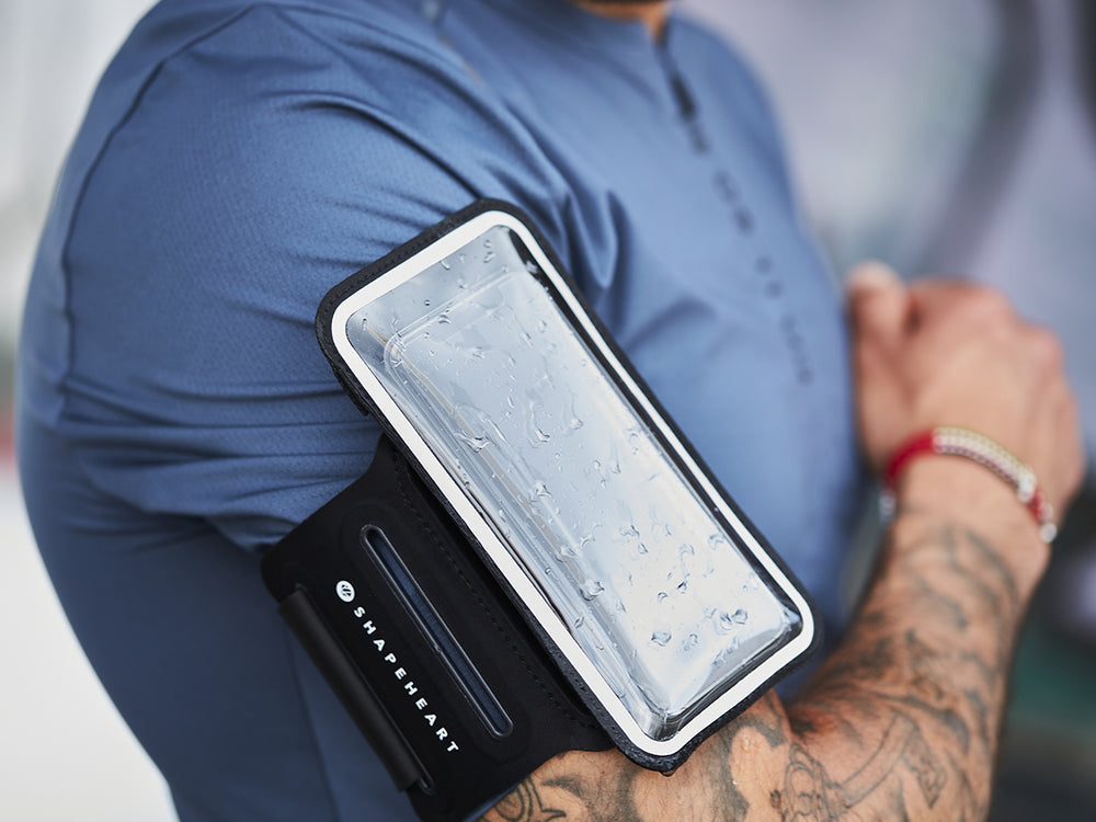 Fascia da braccio Shapeheart con custodia impermeabile, che protegge lo smartphone dalla pioggia e compatibile con il touchscreen.