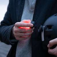 Luce agganciata al supporto per casco – Supporto magnetico a clip VIOO per casco Shapeheart