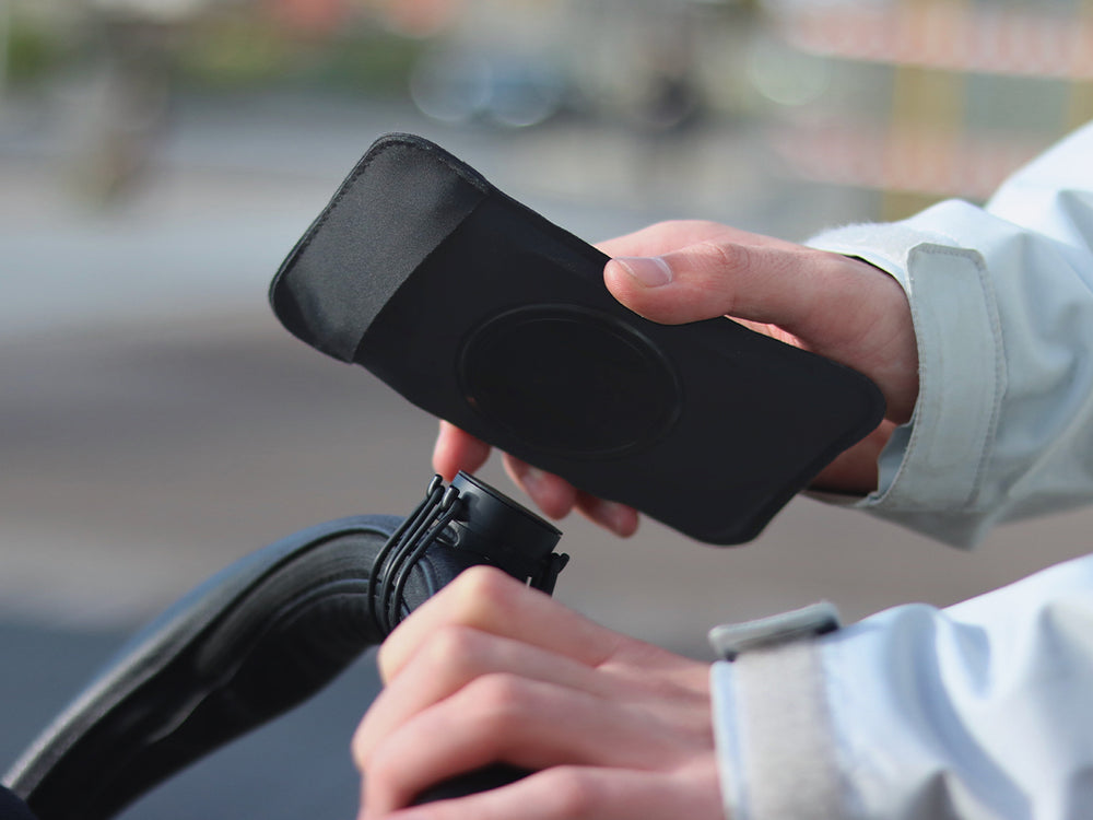 Aggancio magnetico del telefono – Supporto telefono passeggino Shapeheart